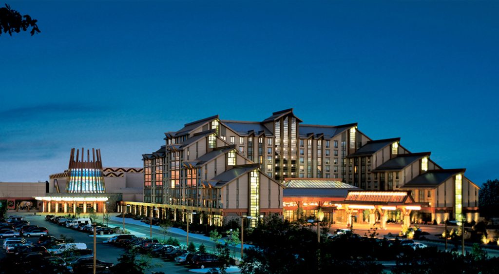 WZMH-Architects-Casino-Rama-Exterior-View-Nighttime-Rama